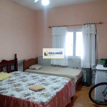 Casa em Mongaguá, bairro Balneário Itaóca