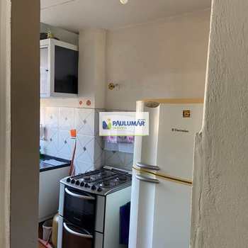 Apartamento em Mongaguá, bairro Jussara