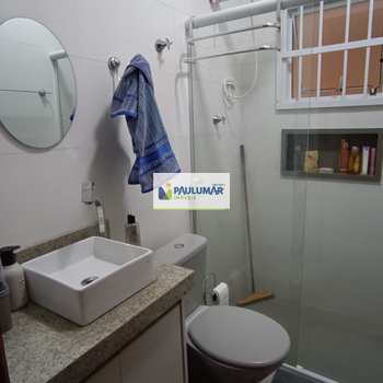 Casa em Mongaguá, bairro Jardim Aguapeu