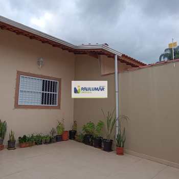 Casa em Mongaguá, bairro Jardim Aguapeu