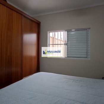 Casa em Mongaguá, bairro Jardim Aguapeu