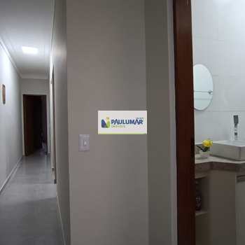 Casa em Mongaguá, bairro Jardim Aguapeu