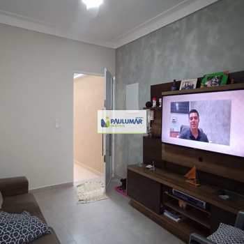 Casa em Mongaguá, bairro Jardim Aguapeu