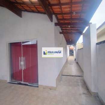 Casa em Mongaguá, bairro Vera Cruz