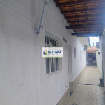 Casa em Mongaguá, bairro Vera Cruz