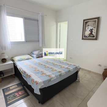Apartamento em Mongaguá, bairro Centro