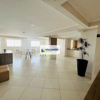 Apartamento em Mongaguá, bairro Centro