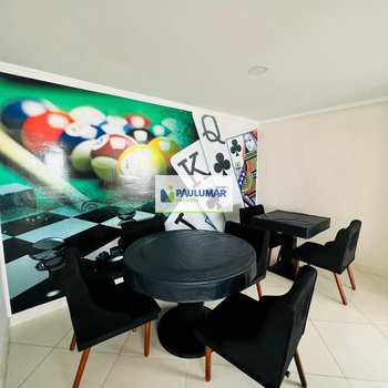 Apartamento em Mongaguá, bairro Centro
