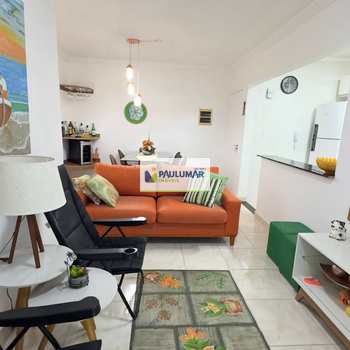 Apartamento em Mongaguá, bairro Centro