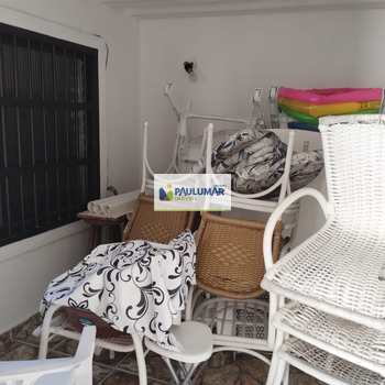 Casa em Praia Grande, bairro Solemar
