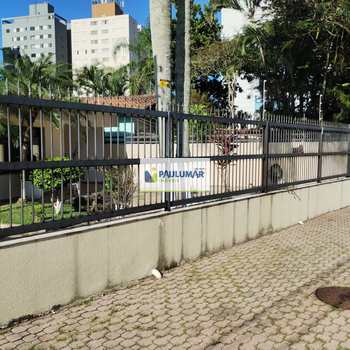 Casa em Praia Grande, bairro Solemar