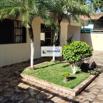 Casa em Praia Grande, bairro Solemar