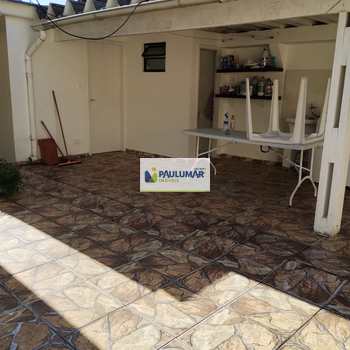 Casa em Praia Grande, bairro Solemar