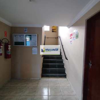 Apartamento em Mongaguá, bairro Vila São Paulo