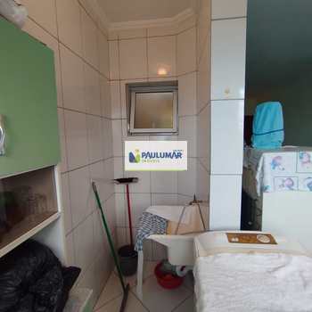 Apartamento em Mongaguá, bairro Vila São Paulo