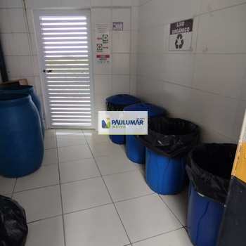 Apartamento em Itanhaém, bairro Jardim Satélite