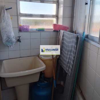 Apartamento em Praia Grande, bairro Real