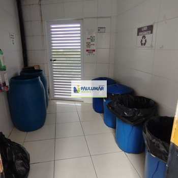 Apartamento em Itanhaém, bairro Jardim Satélite