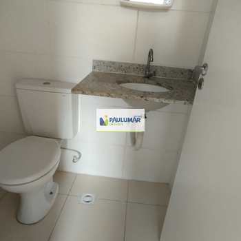 Apartamento em Itanhaém, bairro Jardim Satélite