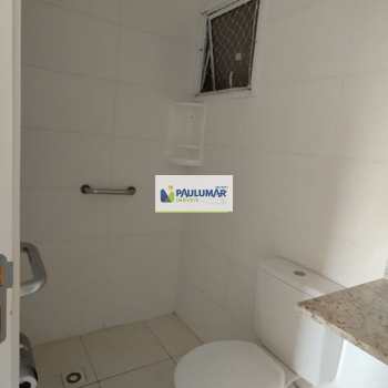 Apartamento em Itanhaém, bairro Jardim Satélite