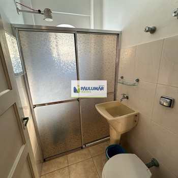 Apartamento em Mongaguá, bairro Centro