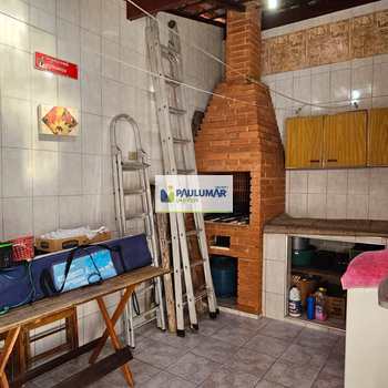 Casa em Praia Grande, bairro Real