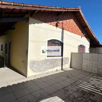 Casa em Mongaguá, bairro Agenor de Campos