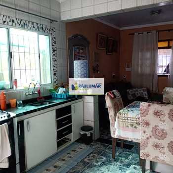 Casa em Mongaguá, bairro Chácara Itaguai