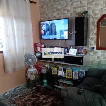 Casa em Mongaguá, bairro Chácara Itaguai
