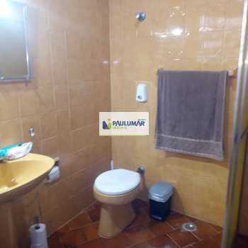 Casa em Mongaguá, bairro Vera Cruz