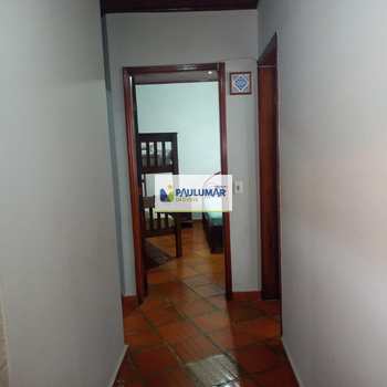 Casa em Mongaguá, bairro Vera Cruz