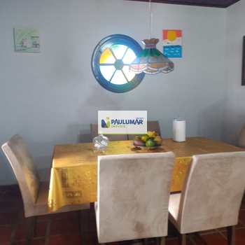 Casa em Mongaguá, bairro Vera Cruz