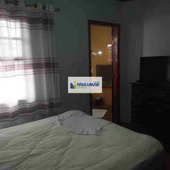 Casa em Mongaguá, bairro Vera Cruz