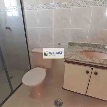 Apartamento em Mongaguá, bairro Vila Vera Cruz