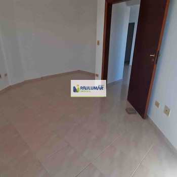 Apartamento em Mongaguá, bairro Vila Vera Cruz