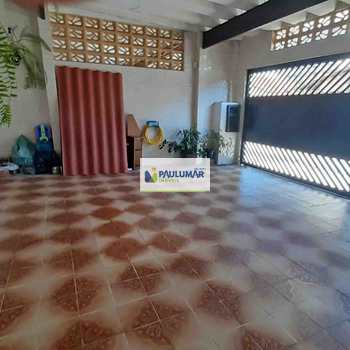 Casa em Mongaguá, bairro Vila Vera Cruz