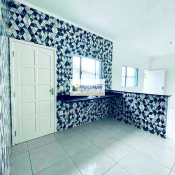 Casa em Mongaguá, bairro Balneário Plataforma