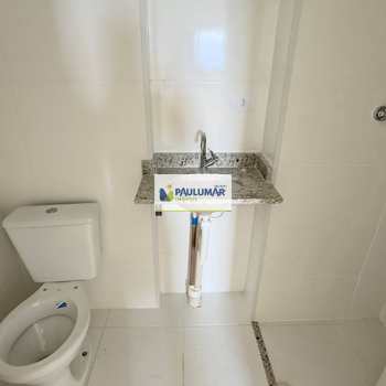 Apartamento em Mongaguá, bairro Vila Atlântica