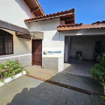 Casa em Mongaguá, bairro Agenor de Campos