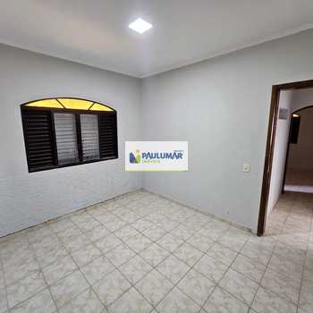Casa em Mongaguá, bairro Agenor de Campos