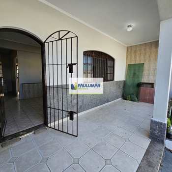 Casa em Mongaguá, bairro Agenor de Campos