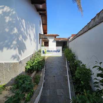 Casa em Mongaguá, bairro Agenor de Campos