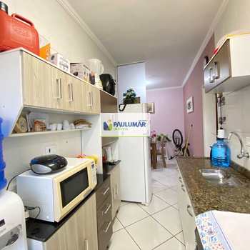 Apartamento em Mongaguá, bairro Vila São Paulo