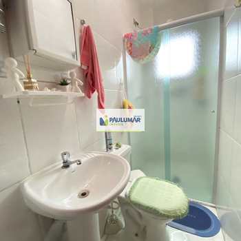 Apartamento em Mongaguá, bairro Vila São Paulo