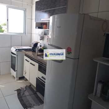 Apartamento em Mongaguá, bairro Vila Vera Cruz