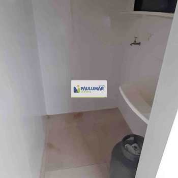 Apartamento em Mongaguá, bairro Centro