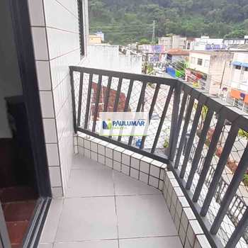 Apartamento em Mongaguá, bairro Centro