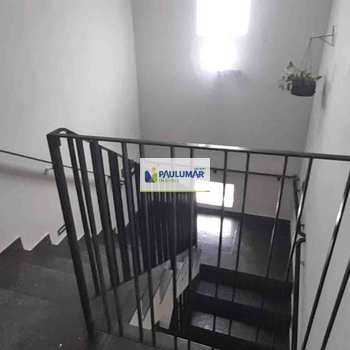 Apartamento em Mongaguá, bairro Centro