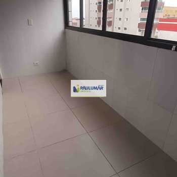 Apartamento em Mongaguá, bairro Centro