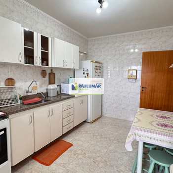 Apartamento em Mongaguá, bairro Vila Vera Cruz